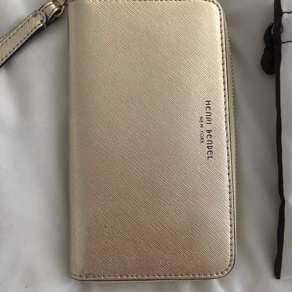 Henri bendel wristlet - Picture 2 of 4